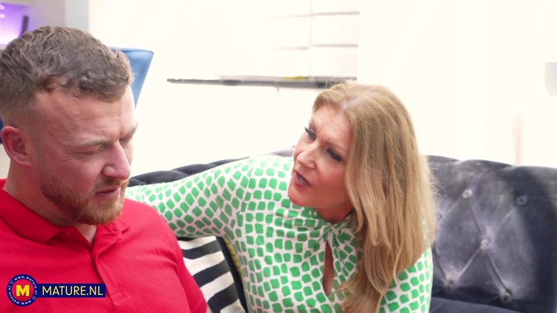 British Stepmom Jane Stirling Fucks Her Stepson Back On Track Porn Video