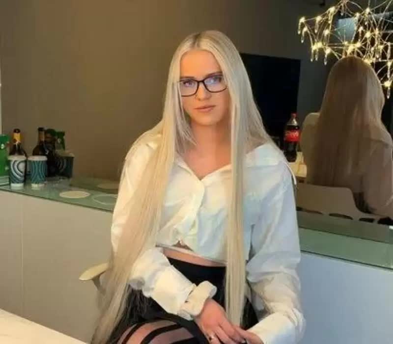 Barbie Angel Fucked A Classmate For Help In Physics Watch Here Porn Video
