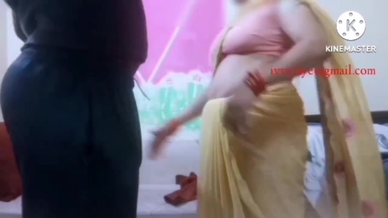 Luckiest African BBC Guy Fucks Desi Randi Aunty Watch Here For More Suchs Porn Video