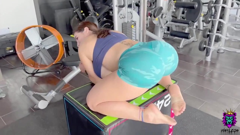 Yiny Leon Anal Sex In Between Workout Porn Video