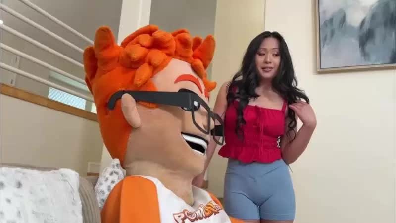 Phoebe Kalib Models Clothes And Whats Beneathhh For Porn Dude 02-05-2026 Porn Video