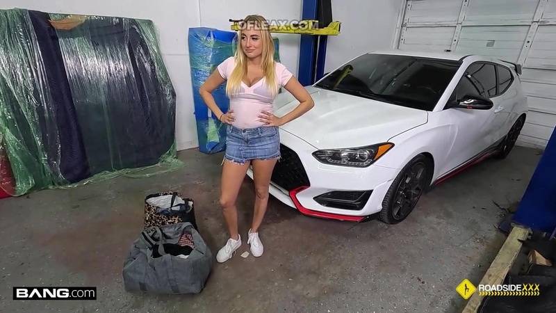 Alexis Rae Solves Her Car Problem With Her Big Tits And Eager Holes Porn Video