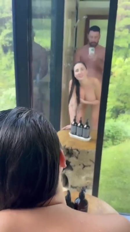 Isabelle Eleanore Rainforest Airbnb Shower Sex Tape Porn Video