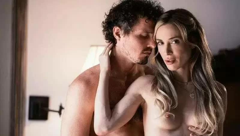 Aiden Ashley Celebrates A Special Day Porn Video