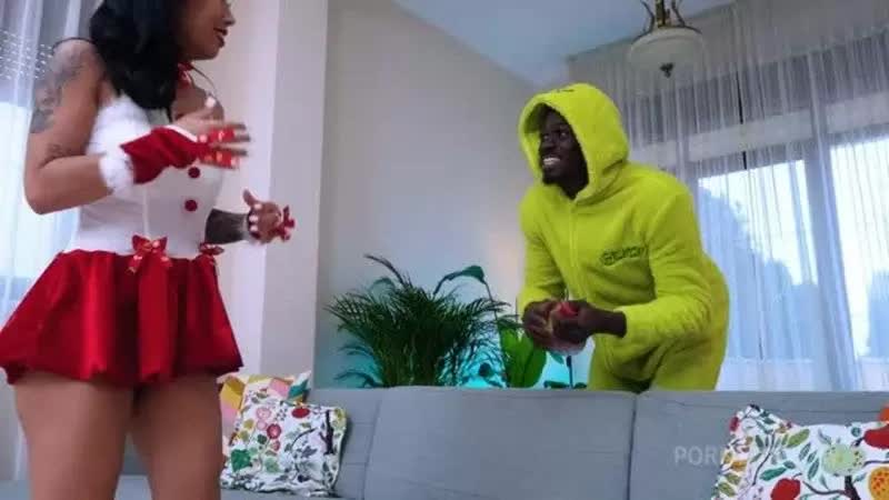 Pornbox Little Slut Lore Hot Gets A Mouthful Of Piss Powerful Anal Fuck From The Grinch With A Big Black Cock Porn Video