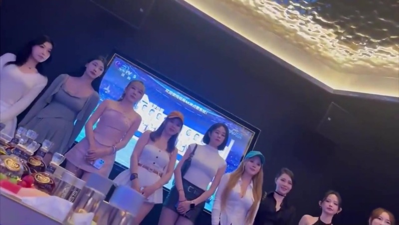 Thailand Club Stripper Fucked After The Party Please Support Me Here Porn Video