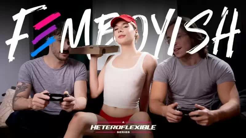 Yuna Yule, Occitan Prince Seblan Pizza Delivery Girl Gets More Than The Tip Porn Video