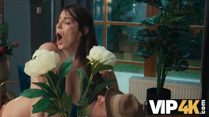 The Package Ft Marica Chanel, Thomas Stone By Vip 4K Fake Tits, Cheating, Cum On Tits, High Heels, Handjob Porn Video